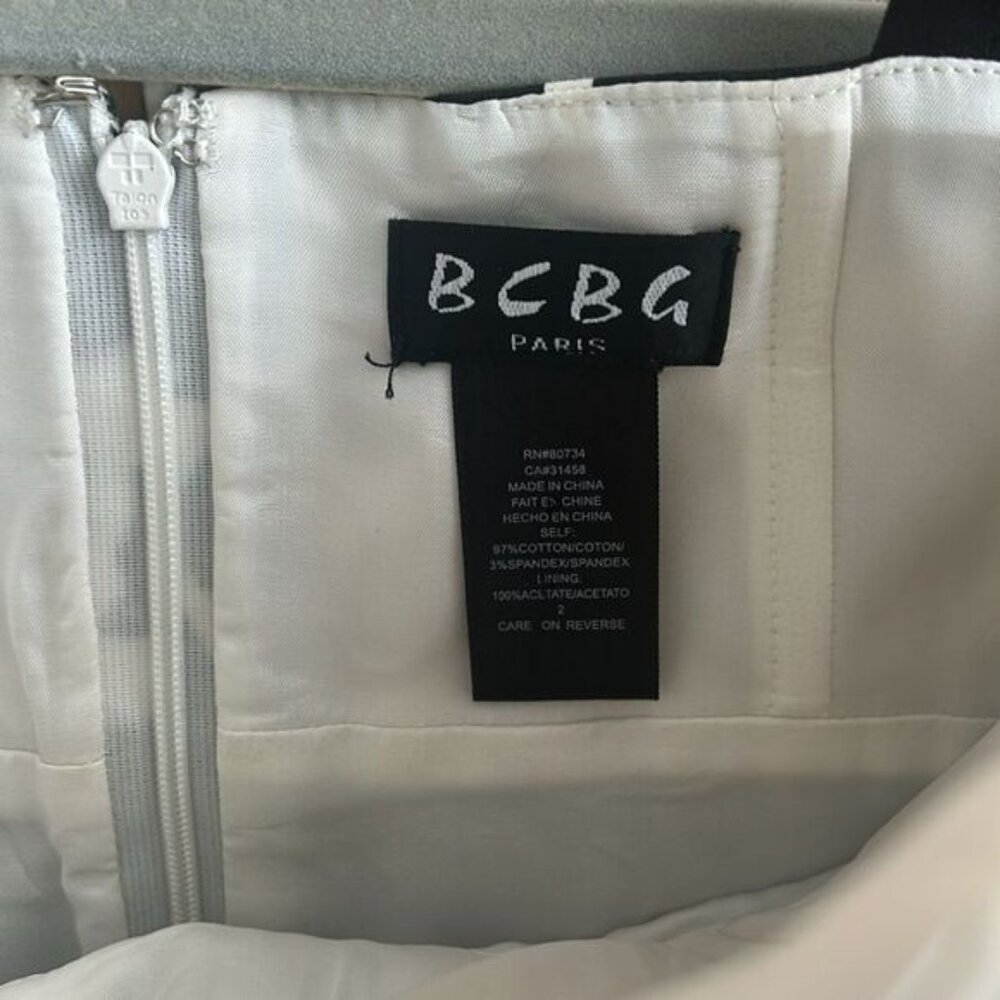 Classic summer BCBG Paris Dress - Size 2 - Picture 2 of 3